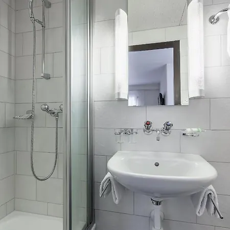 Alphorn 2* Interlaken